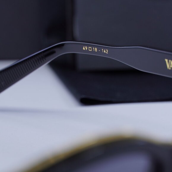 Final Price! Valentino V-GOLDCUT-II VLS-114A Sunglasses - Picture 9 of 14